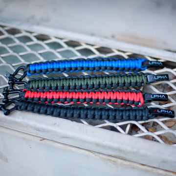 PARACORD BRACELET | BLACK BUCKLE | BLACK & RED